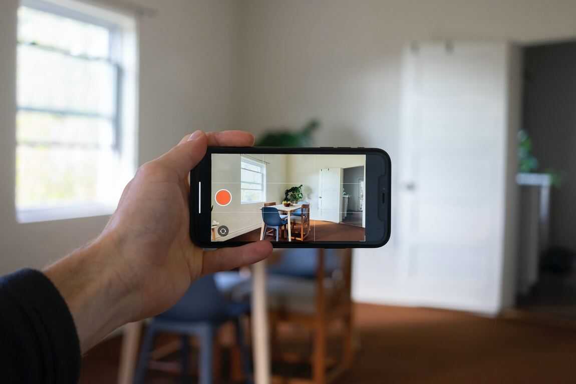 Nagrywanie wnętrza mieszkania smartfonem
